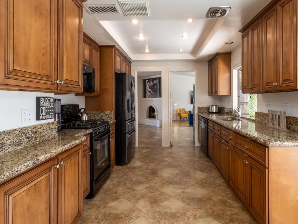 Palm Springs Home 990949