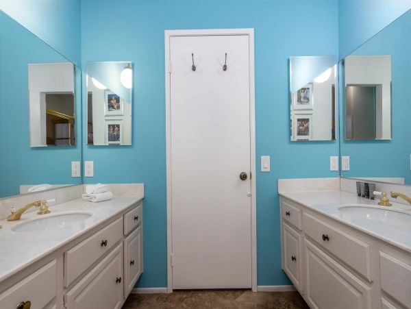 Palm Springs Home 990949