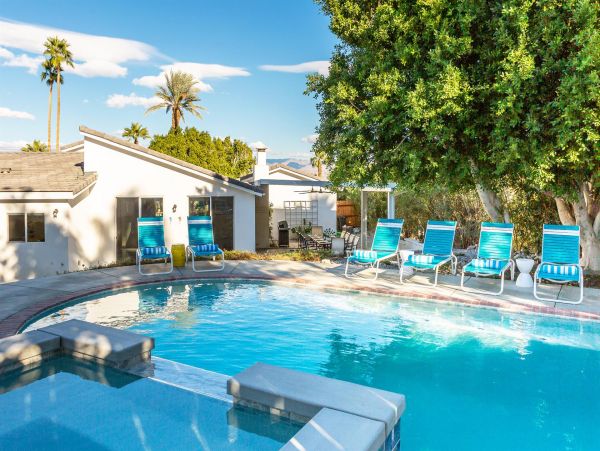 Palm Springs Home 990951