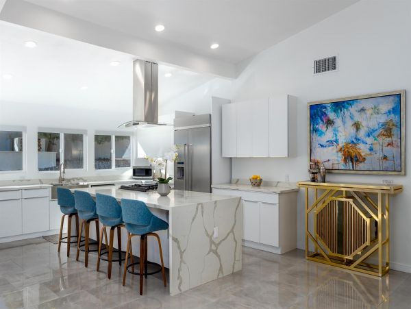 Palm Springs Home 990951