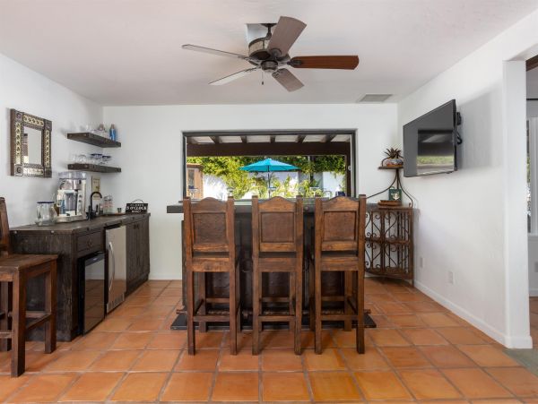 Palm Springs Home 990953