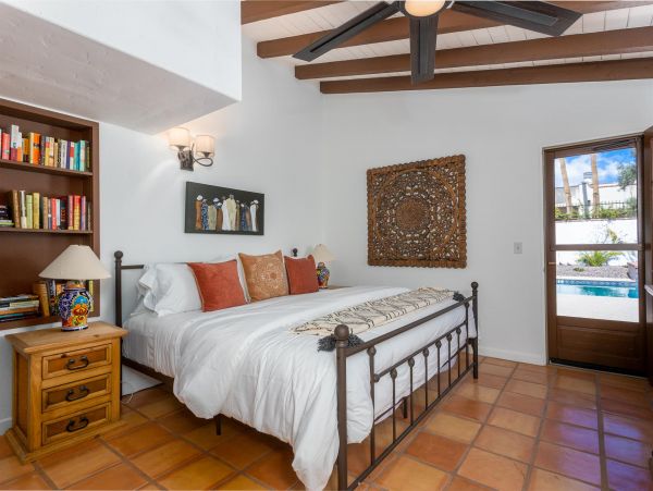 Palm Springs Home 990953
