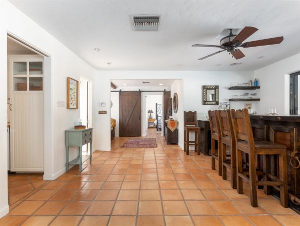 Palm Springs Home 990953