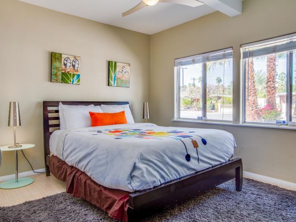 Palm Springs Home 990954