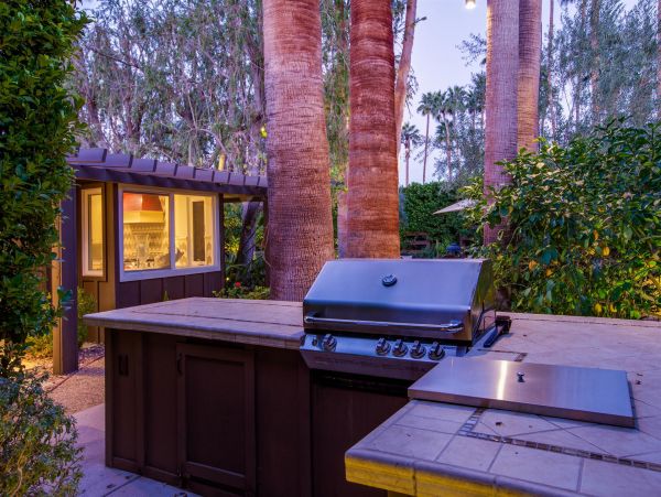 Palm Springs Home 990955