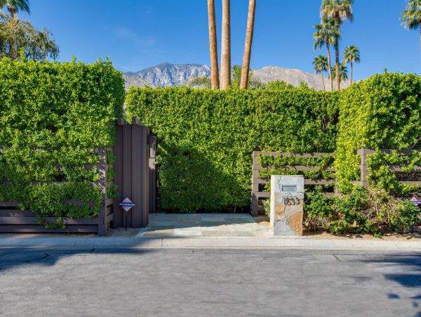 Palm Springs Home 990955