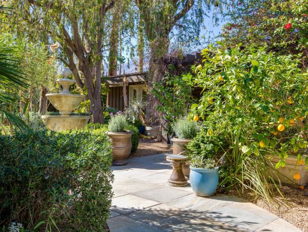 Palm Springs Home 990955
