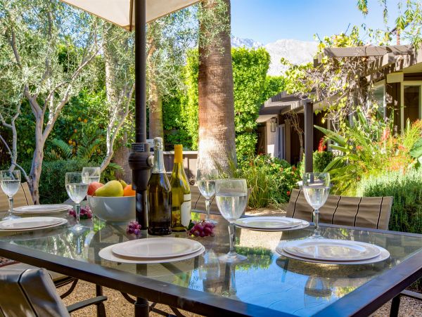 Palm Springs Home 990955