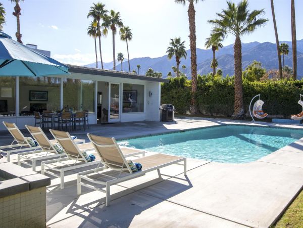Palm Springs Home 990956