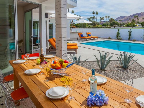 Palm Springs Home 990958