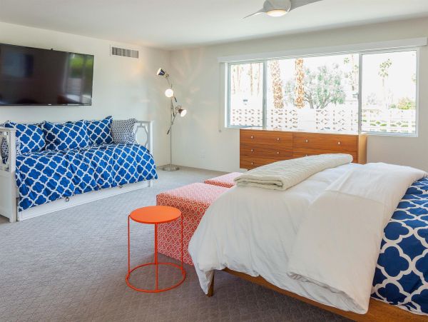 Palm Springs Home 990958