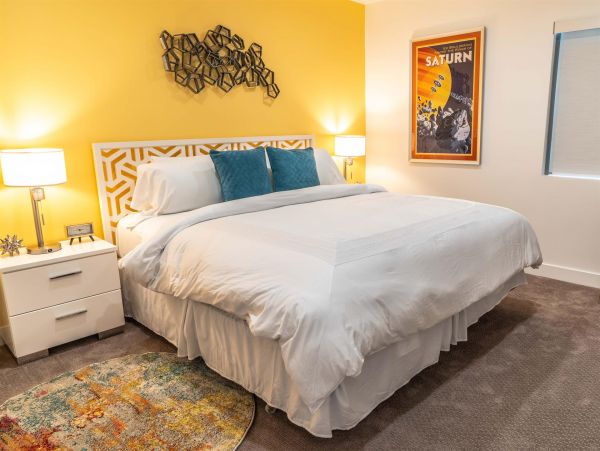 Palm Springs Home 990959