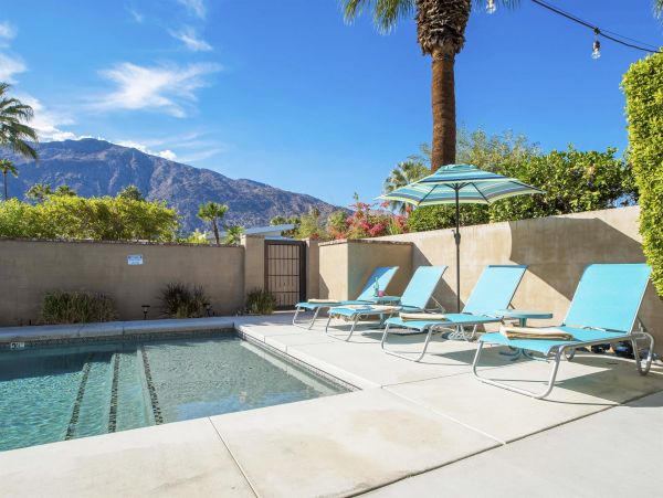 Palm Springs Home 990961