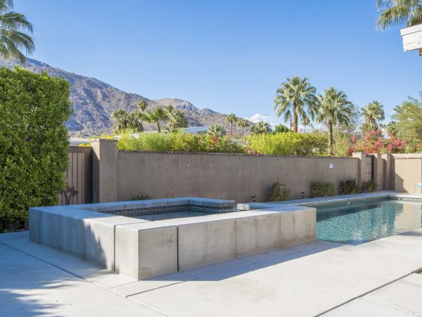 Palm Springs Home 990961
