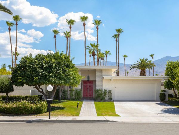 Palm Springs Home 990962