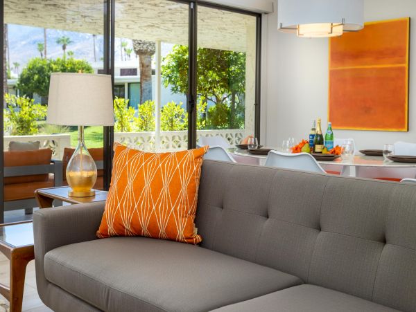 Palm Springs Home 990962