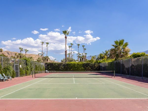 Palm Springs Home 990962