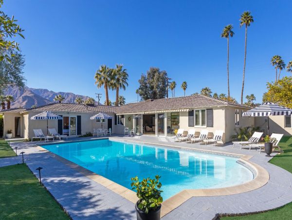 Palm Springs Home 990963