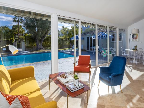 Palm Springs Home 990963