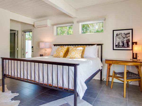 Palm Springs Home 990964