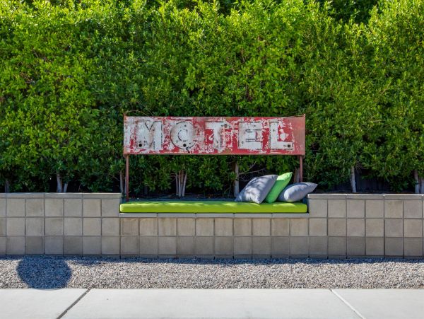 Palm Springs Home 990964