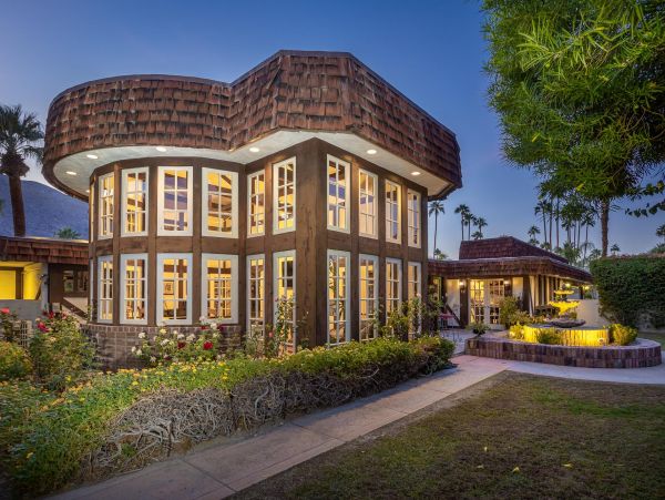 Palm Springs Home 990967
