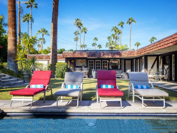 Palm Springs Home 990967