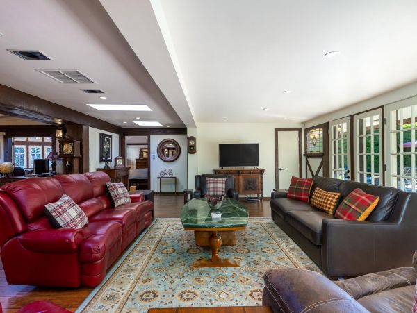 Palm Springs Home 990967