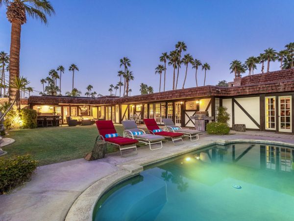 Palm Springs Home 990967