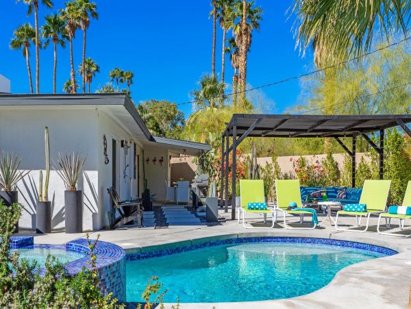 Palm Springs Home 990968