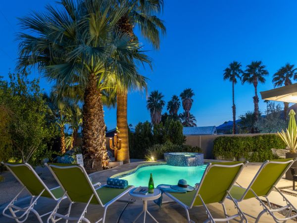 Palm Springs Home 990968