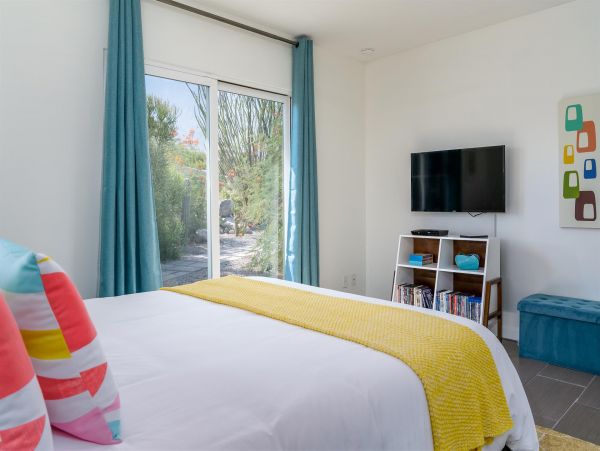 Palm Springs Home 990968