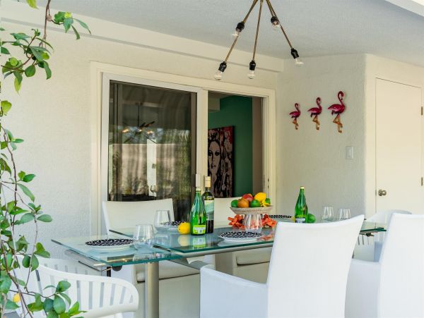 Palm Springs Home 990968