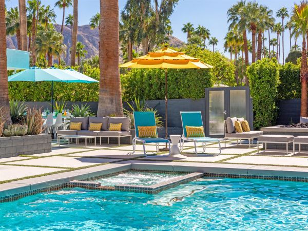 Palm Springs Home 990969