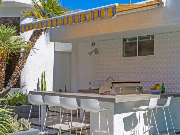 Palm Springs Home 990969