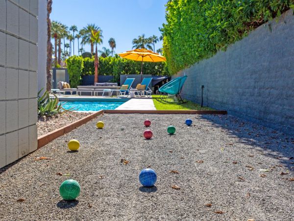 Palm Springs Home 990969