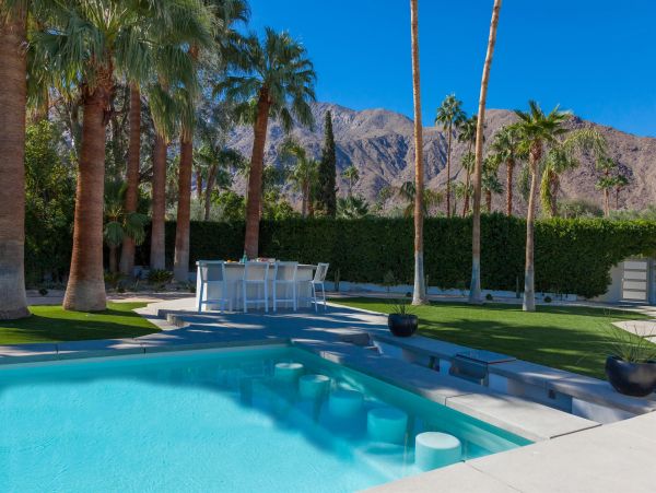 Palm Springs Home 990971