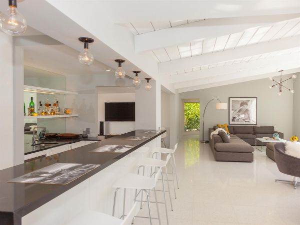 Palm Springs Home 990971