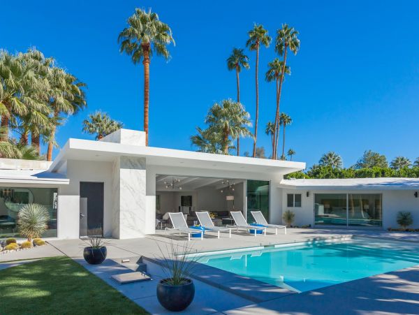 Palm Springs Home 990971