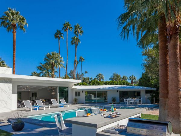 Palm Springs Home 990971