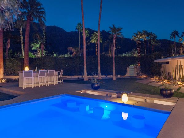 Palm Springs Home 990971