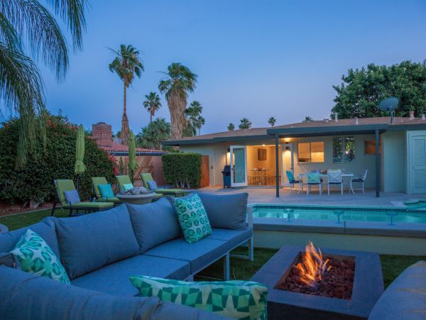 Palm Springs Home 990972