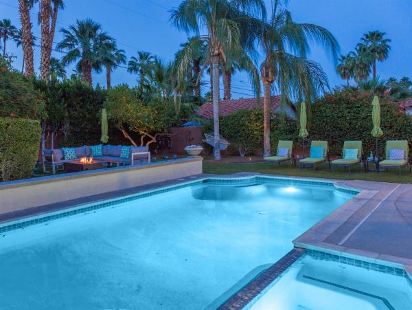 Palm Springs Home 990972