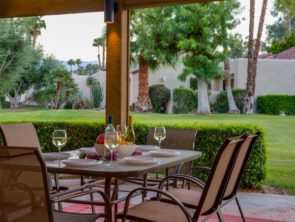 Palm Springs Home 990973