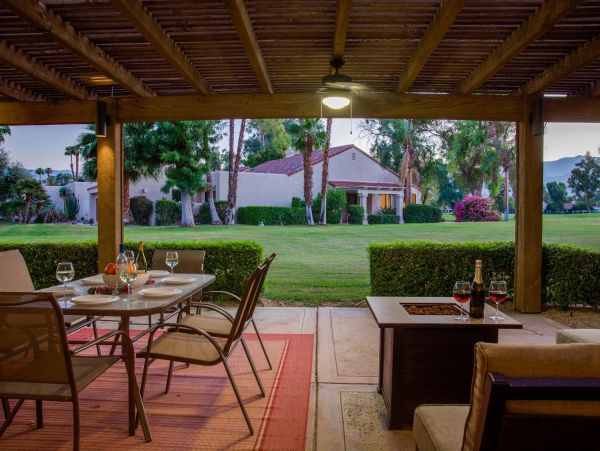 Palm Springs Home 990973