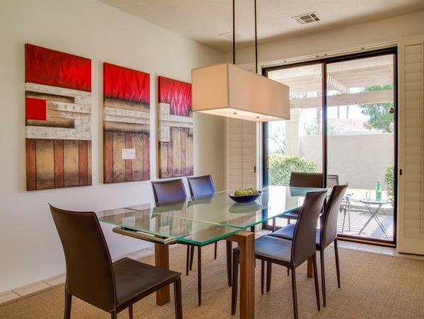 Palm Springs Home 990973