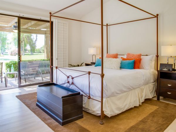 Palm Springs Home 990973