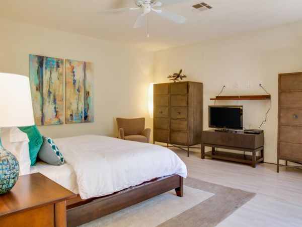 Palm Springs Home 990973