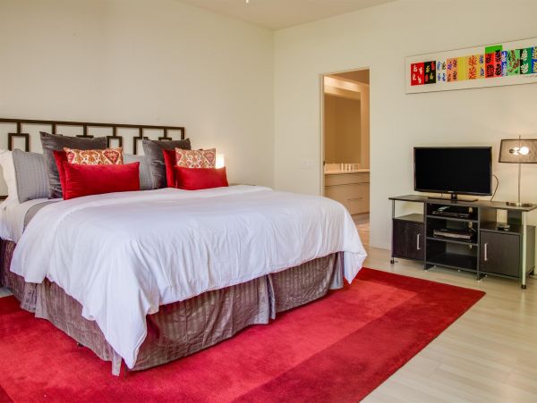 Palm Springs Home 990973