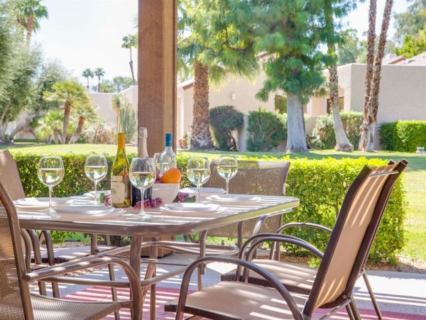 Palm Springs Home 990973